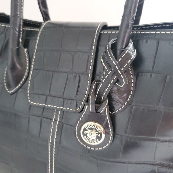 RARE FIND * VINTAGE DOONEY & BOURKE Black Croc Leather Handbag Timeless LIKE NEW - Picture 3 of 14